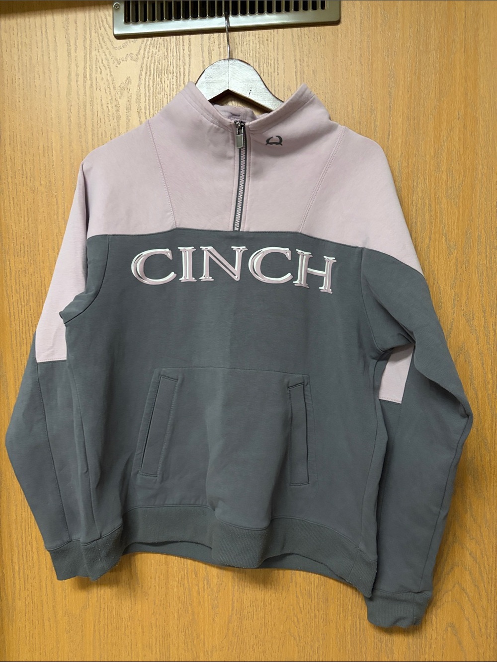 Cinch womens Two-Tone Half-Zip Sweatshirt in Mauve and Slate Gray
